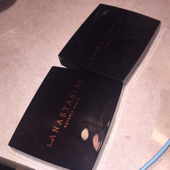 Anastasia Beverly Hills bronzers tawny, rich amber - Picture 3 of 6